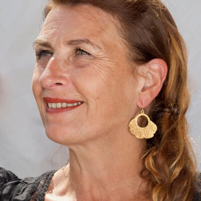 BO FLEUR N°10 martelée sur modèle