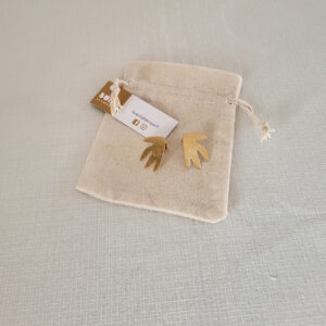 Boucles d'oreilles CARPO sur pochette