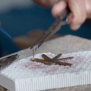 Créatrice bijoux soudure